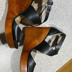 Lucky Brand Black Lyndell Platform Wood Wedge 9.5
